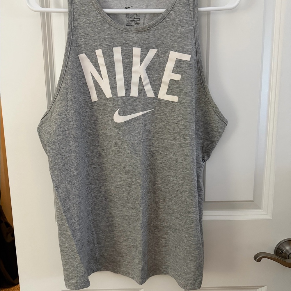 Nike Women’s Gray Dri-fit Tank | Size Medium